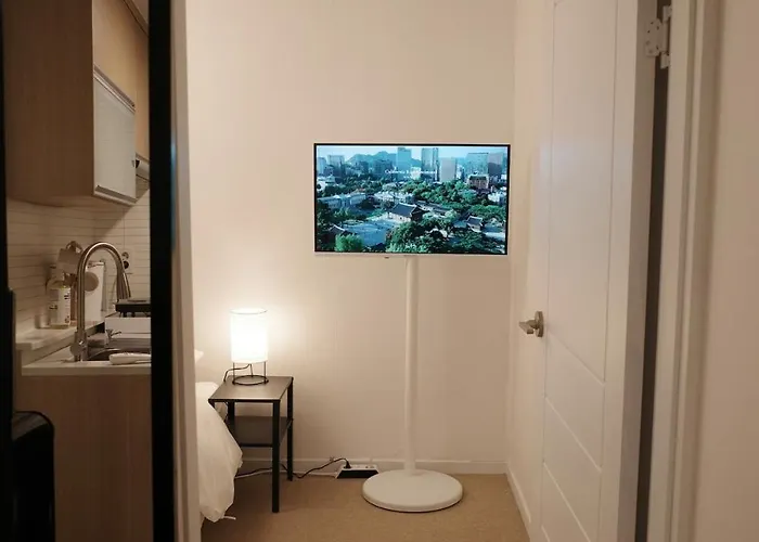 Stay-min, Hapjeong Station, Hongdae, Mangwon Market, 2room Appartement