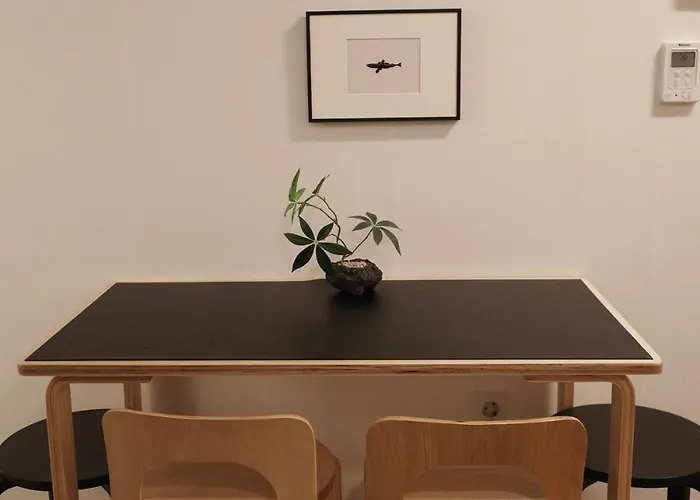 Stay-min, Hapjeong Station, Hongdae, Mangwon Market, 2room
